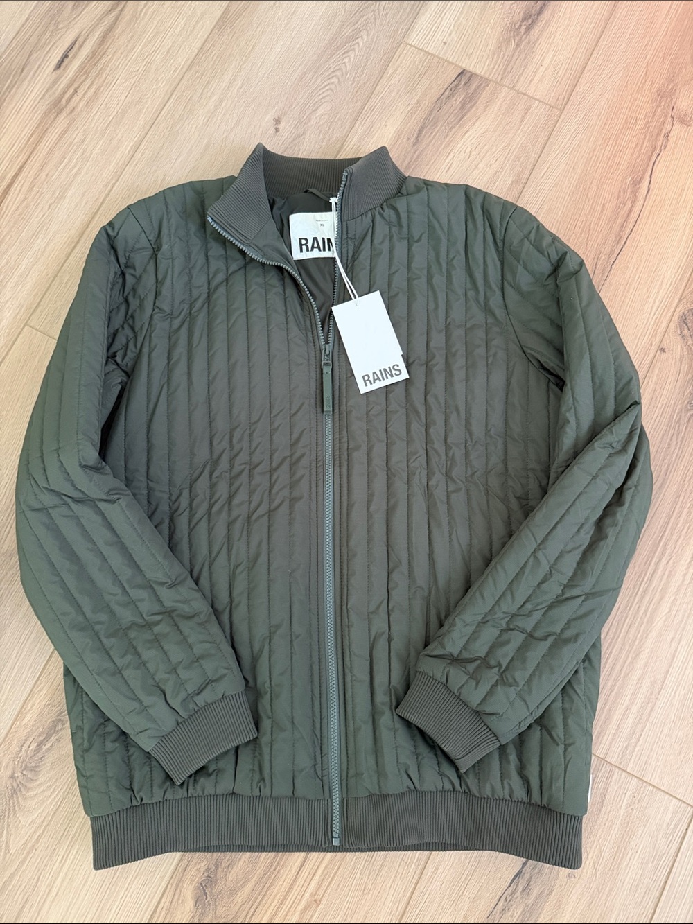 NWT RAINS Liner High Neck Quilted Jacket EVERGREEN Water Repellent Large